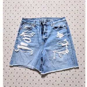 American Eagle Outfitters High Waisted Ripped Denim Shorts Women Size8 LightWash